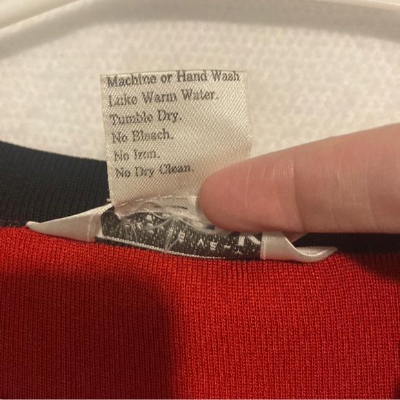 Exclusively Misook L Red Cardigan Long Sleeve Open Front Sweater Shoulder Pads - Picture 3 of 4